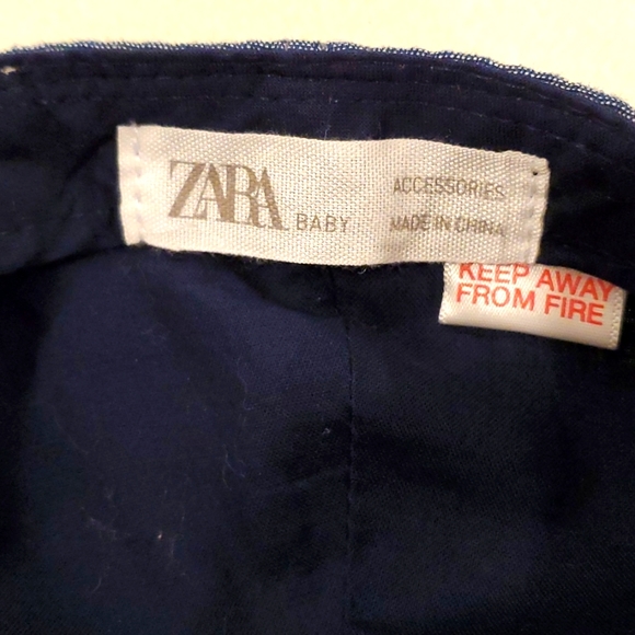 Zara Baby Denim Hat - Picture 2 of 5